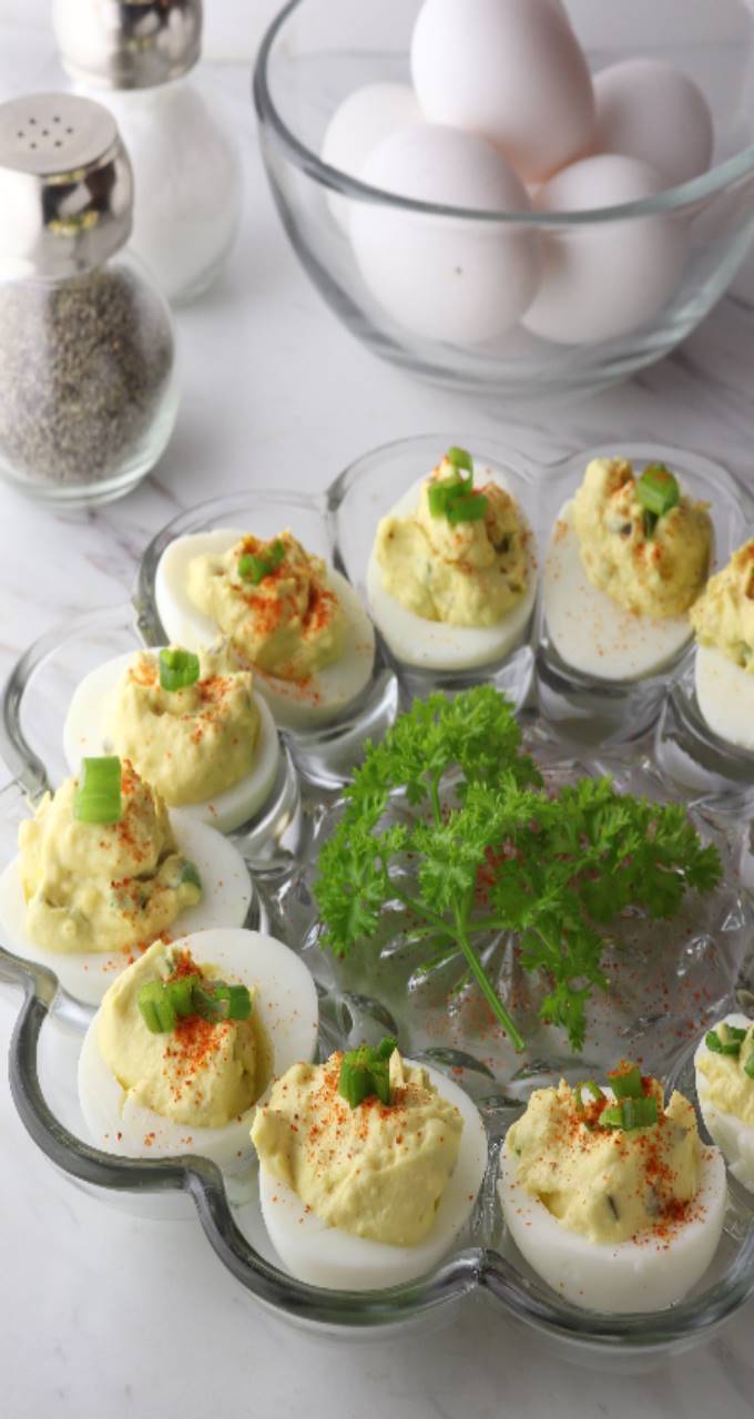 Spicy Keto Deviled Eggs - Five Starr Dishes